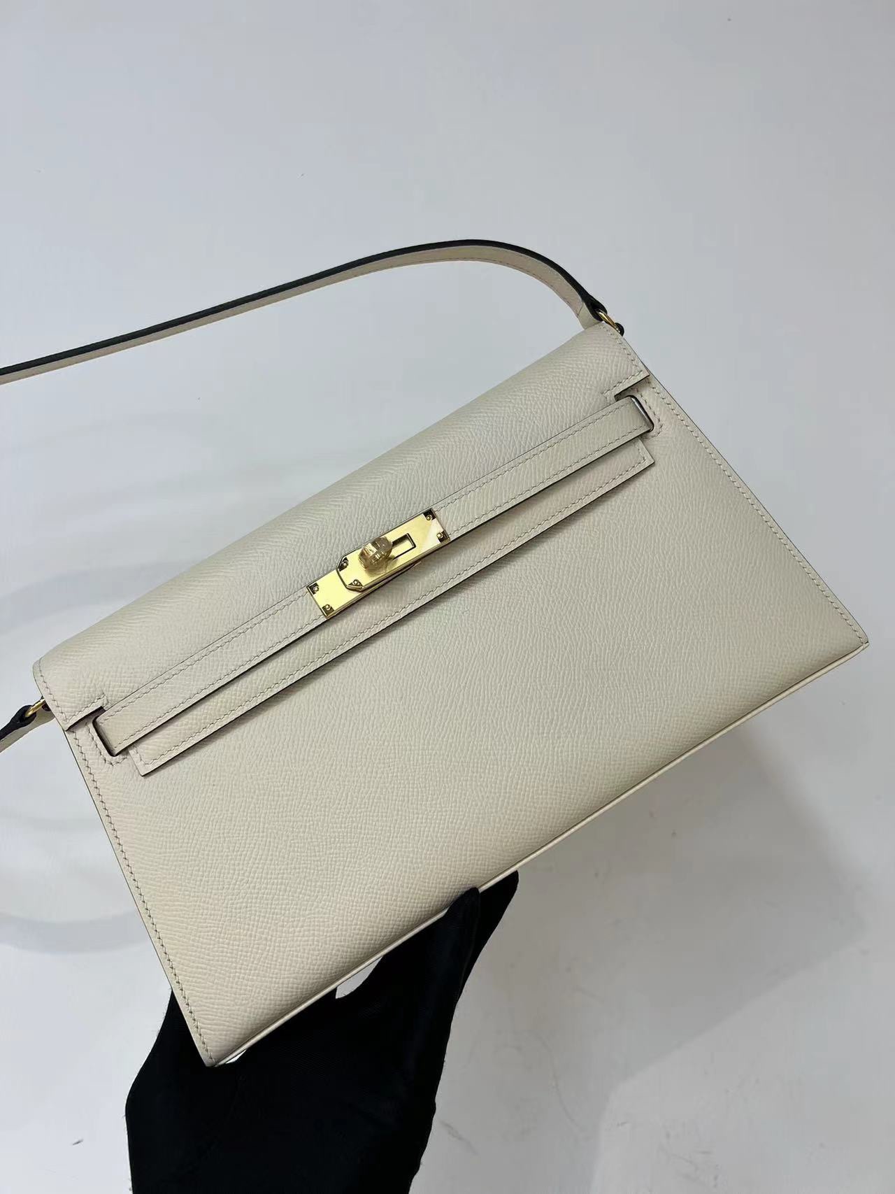 Hermes Kelly Elan Shoulder Bag in White Epsom Leather 